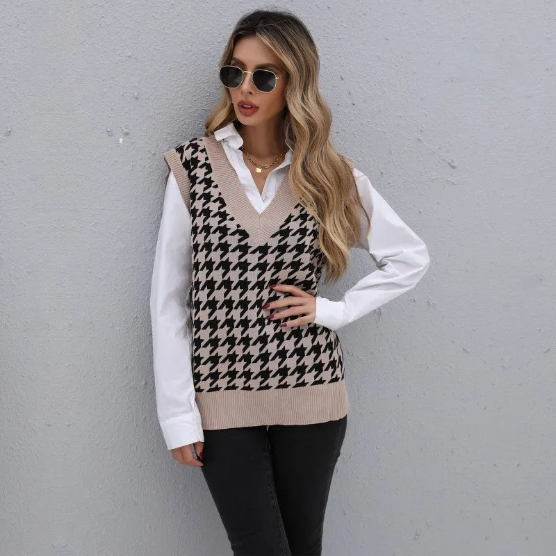 PEOPLETERRITORY New 2025 popular women's clothing Thousand Birds grid v-neck loose knitted vest retro commuter sweater vest