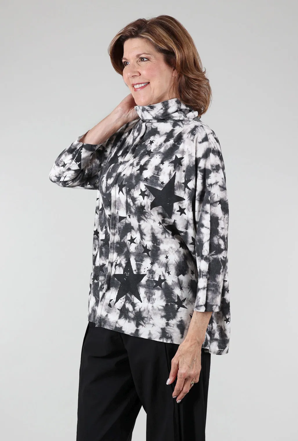 Starry Funnel Pullover, White/Black